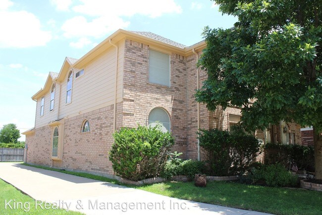 Building Photo - 1003 Redbud Dr