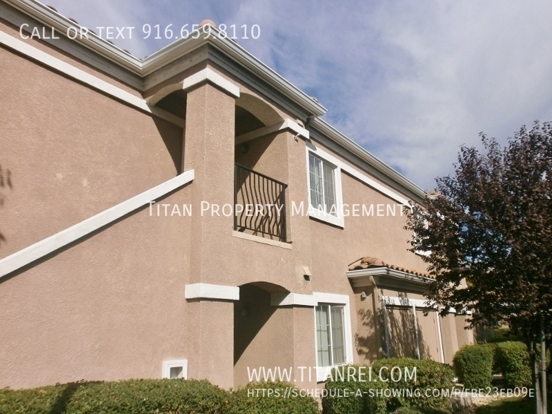 Foto principal - Natomas Two Bedroom Condo with Clubhouse &...