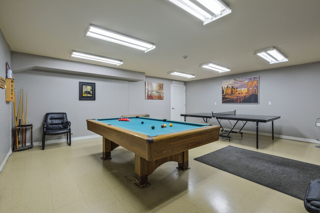 Recreation Room - 1880 Main St W