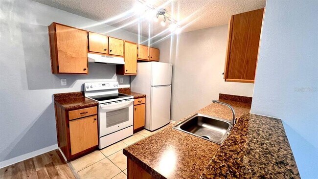 Foto del edificio - 10263 Gandy Blvd N