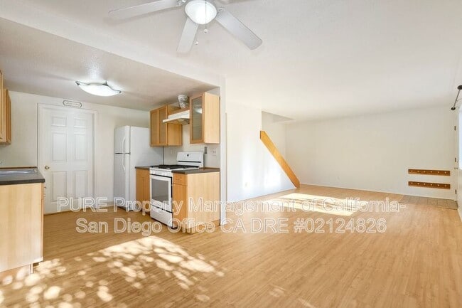 Building Photo - 8636 Tyler St