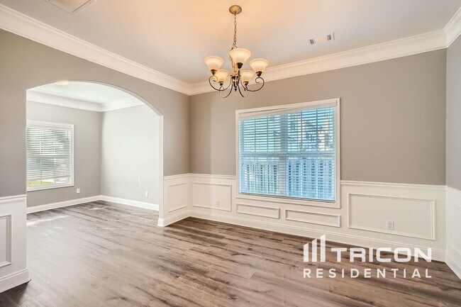 Foto del edificio - 1265 Leisure Lake Dr