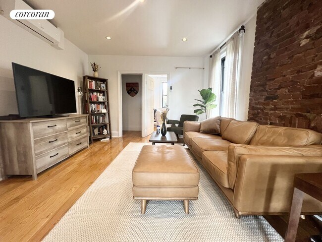 Building Photo - 134 Dean St