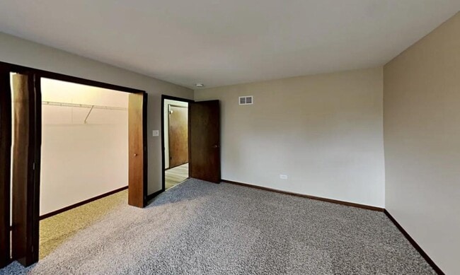 Building Photo - 7624 Cashew Dr