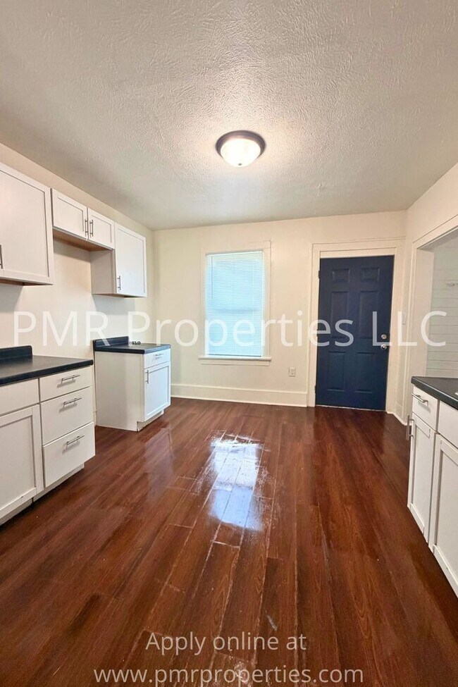Foto del edificio - 2 Bedrooms/1 Bathroom House