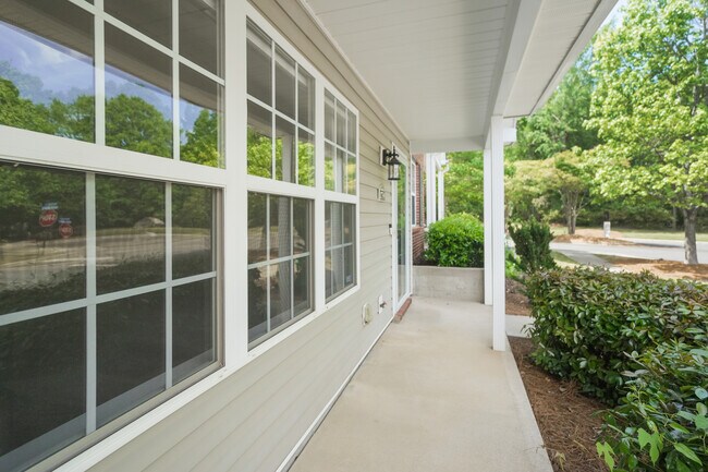 Foto del edificio - 1759 Hidden Creek Dr