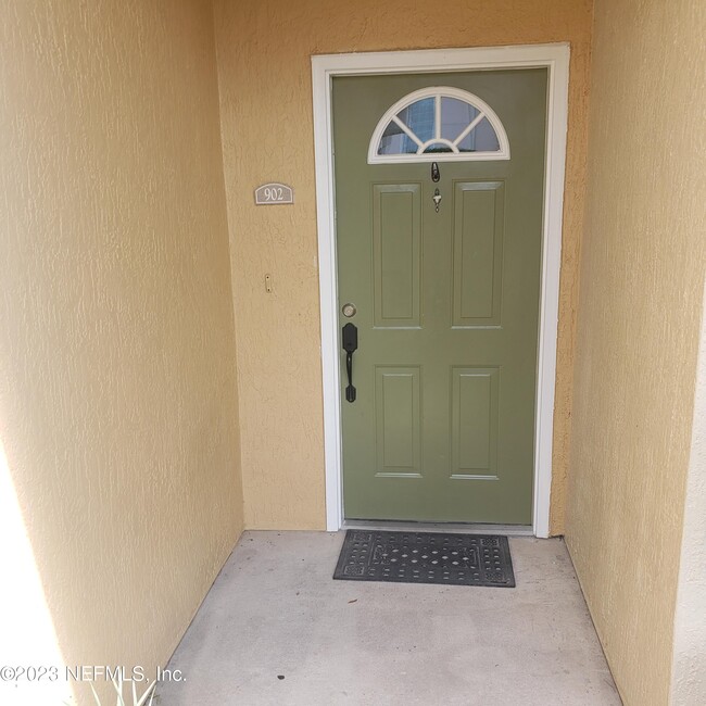 Foto del edificio - 3750 Silver Bluff Blvd