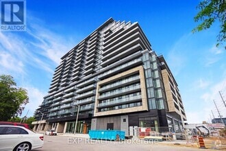 Building Photo - 3009-3009 Novar Rd