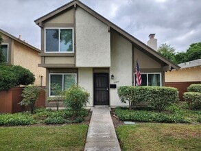 Building Photo - 10809 Escobar Dr