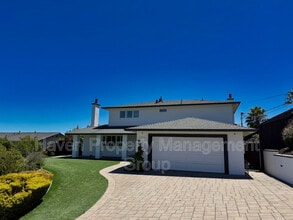 Building Photo - 7420 Hansen Dr