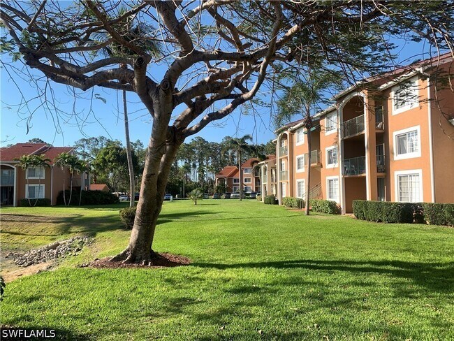 Foto del edificio - 1275 Wildwood Lakes Blvd