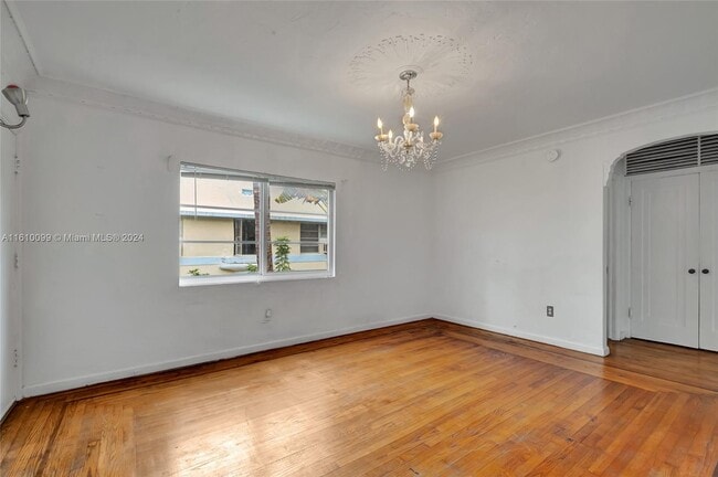 Building Photo - 846 Jefferson Ave