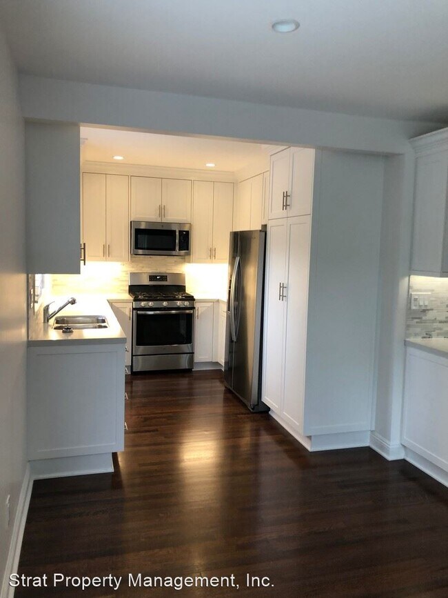 Foto del edificio - 3172-3133172 1st Ave