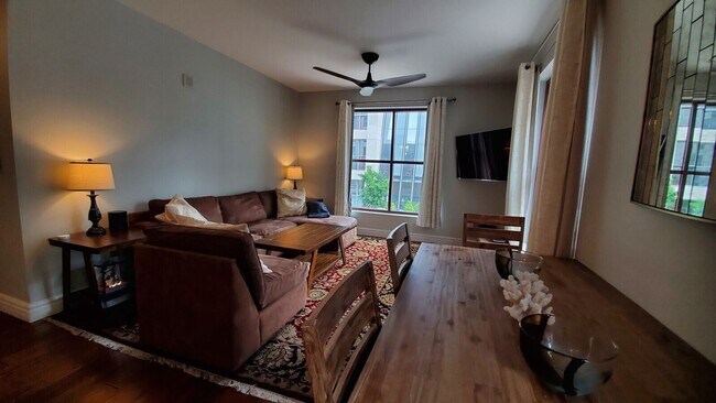 Building Photo - Upgraded 2BR/2BA Corner Unit in East Village – Close proximity to Petco Park w/ Parking & Amenities