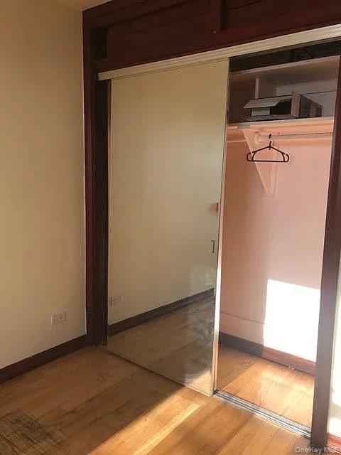 Foto del edificio - 2940 W 5th St