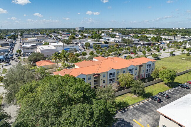 Contexto - Hollywood Hills Apartments