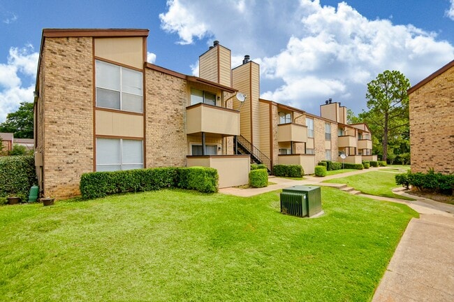 Building Photo - 600 Baylor