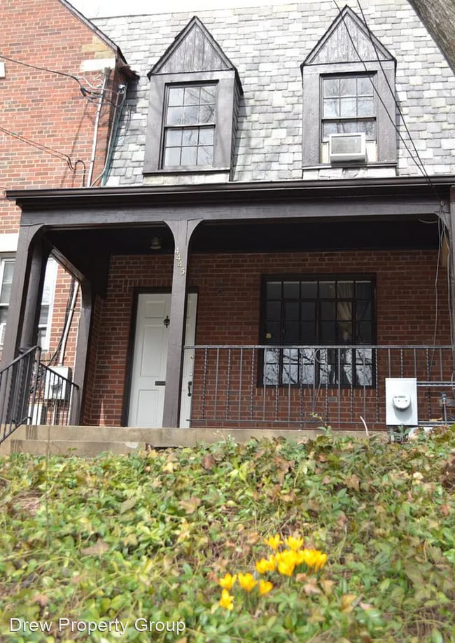 Building Photo - 3 br, 2 bath House - 4445 P St NW
