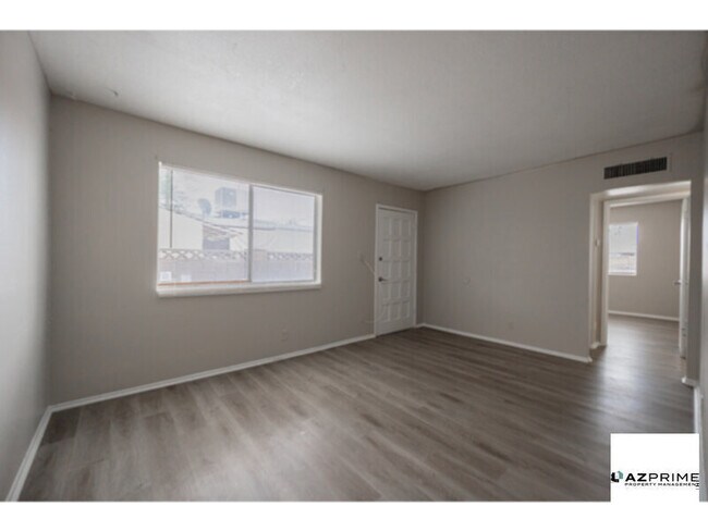 Building Photo - Discover Urban Sophistication in this Char...