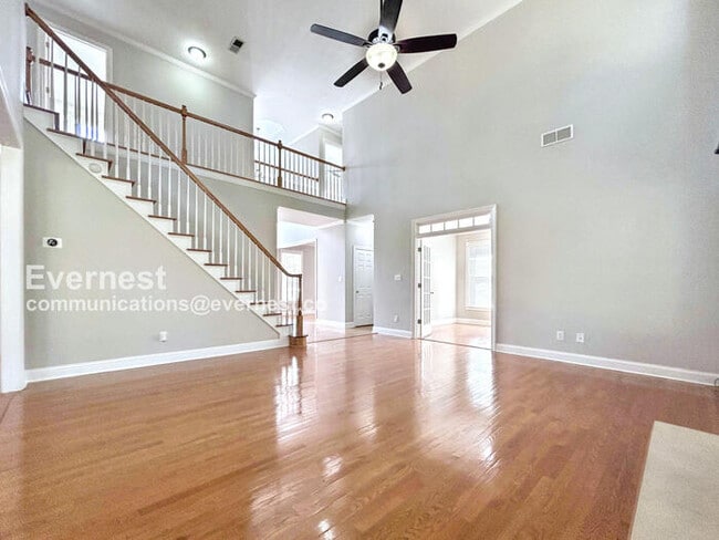 Foto del edificio - 1731 Holcomb Lake Rd