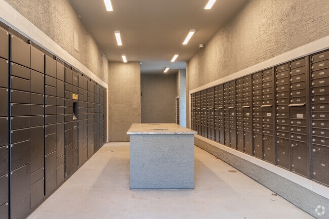 Interior Photo - Urban Oaks at Conroe