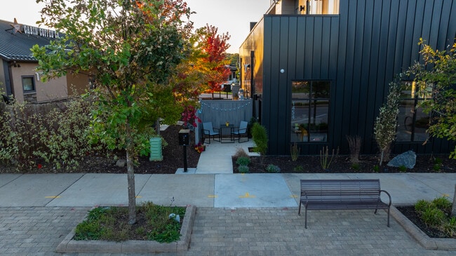 Building Photo - Candy Loft Apartments