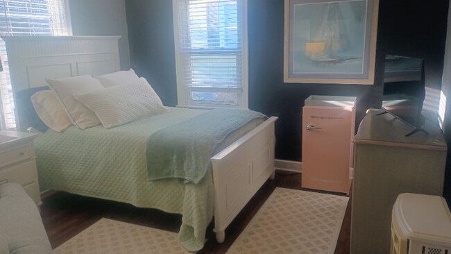 Foto del edificio - 1201 Delk Dr