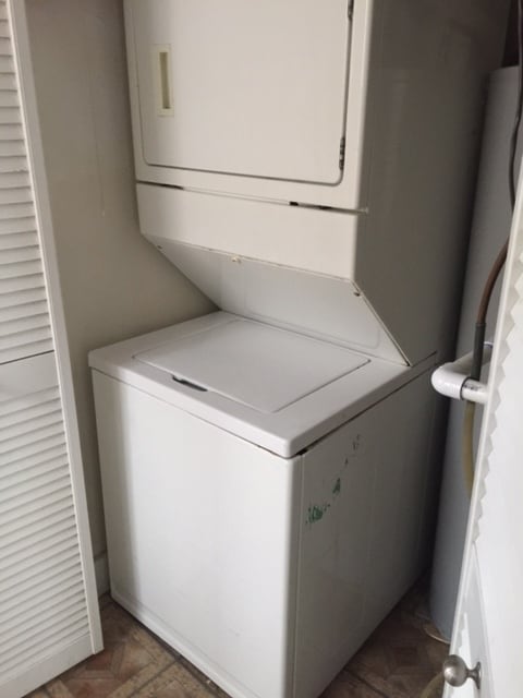 Fotografía del edificio - 242 12th Pl NE