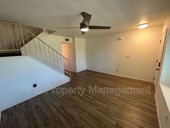 Building Photo - 9831 S 48th Way