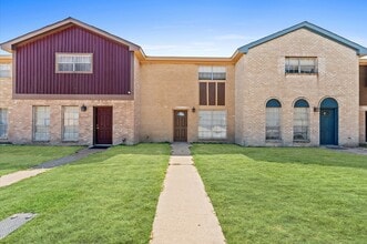 Building Photo - 1530 Eagle Lake Rd