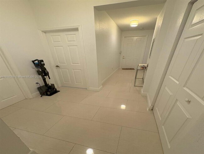 Foto del edificio - 2660 SW 118th Rd
