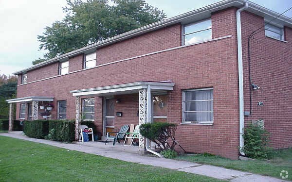 Building Photo - 170 N Huron Ave