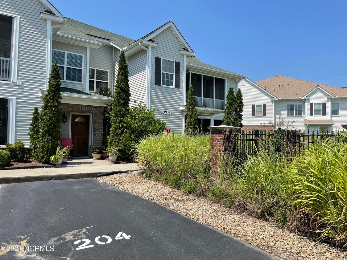 Foto principal - 1937 Tara Ct