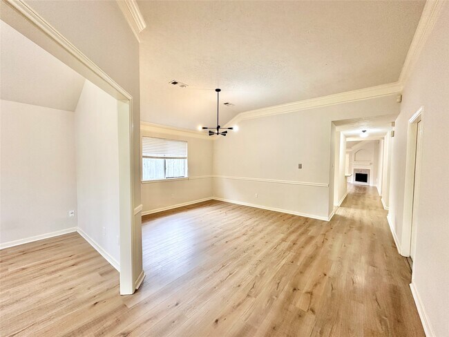 Building Photo - 3907 Crystal Pass Ct