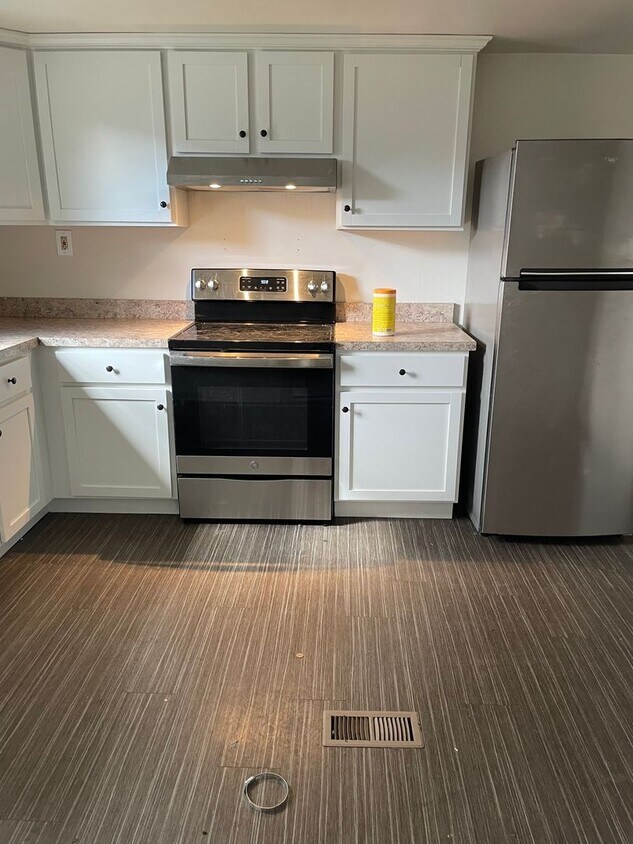 Building Photo - Future Rental!
