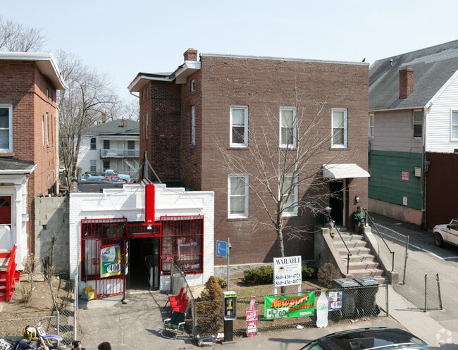 Building Photo - York Street Properties