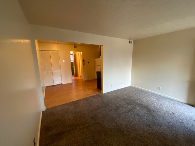 Building Photo - 1218 Innis Ct