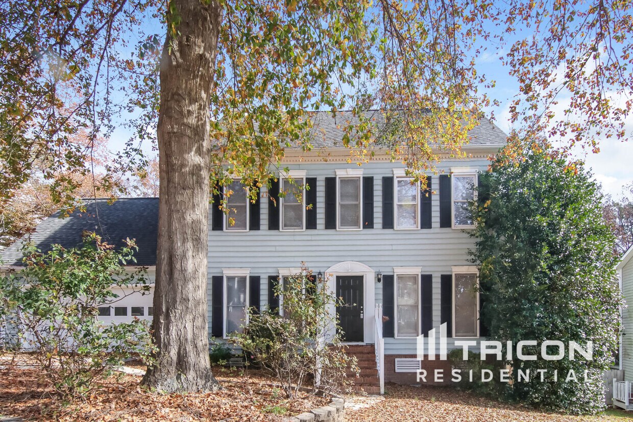 Foto principal - 112 Muirfield Dr