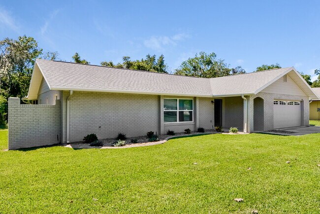 Foto del edificio - 5148 Magnolia Dr