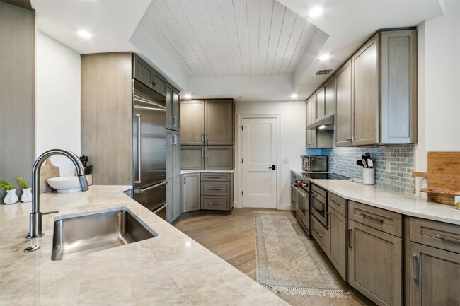 Foto del edificio - 426 Beachside Pl