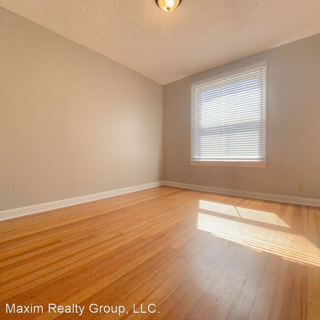 Foto del edificio - 3 br, 1.5 bath House - 913 South 33rd St