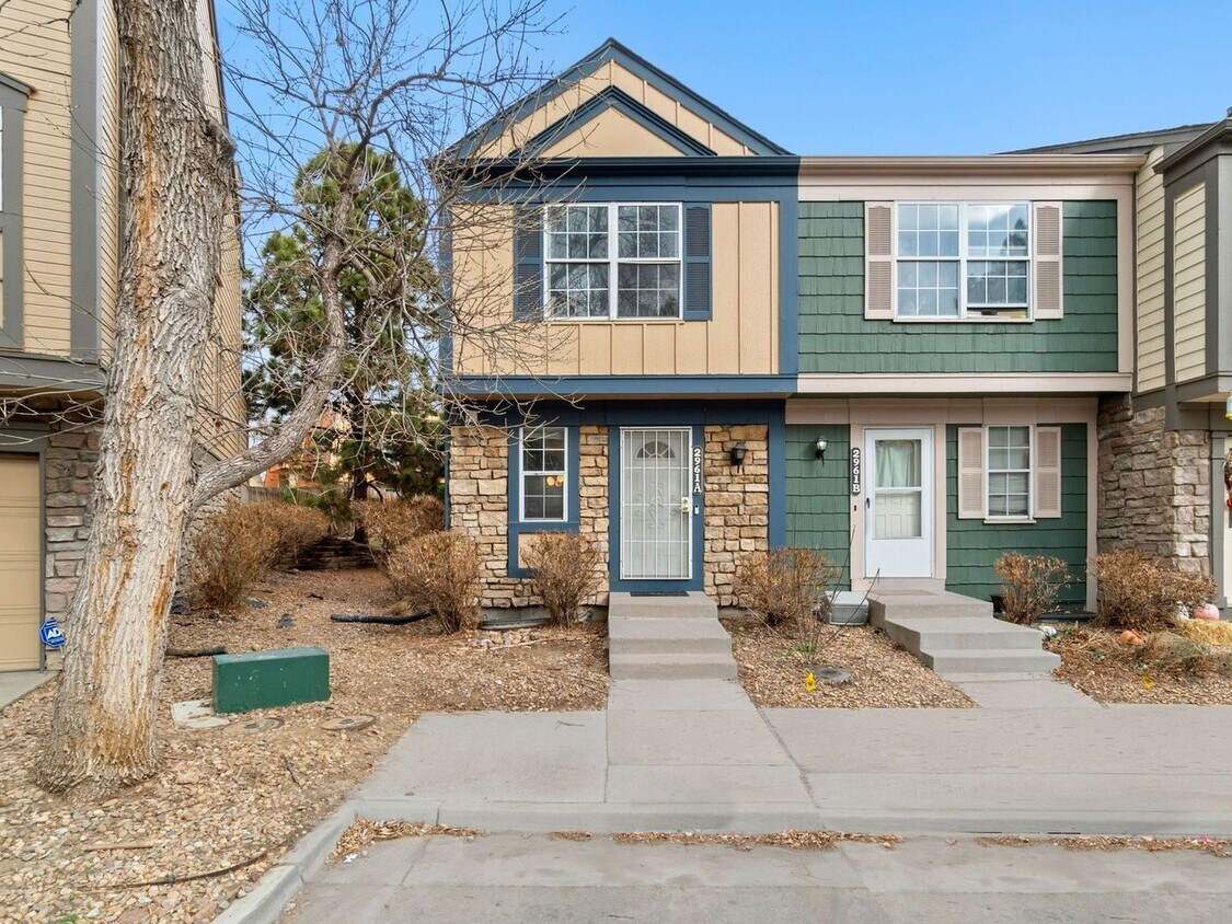 2961 W 81st Ave, Westminster, CO 80031 Townhome Rentals in