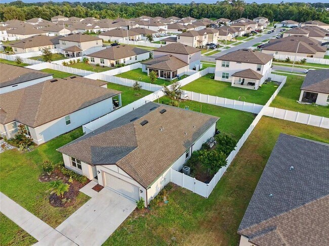Foto del edificio - 1067 Michelangelo Ln