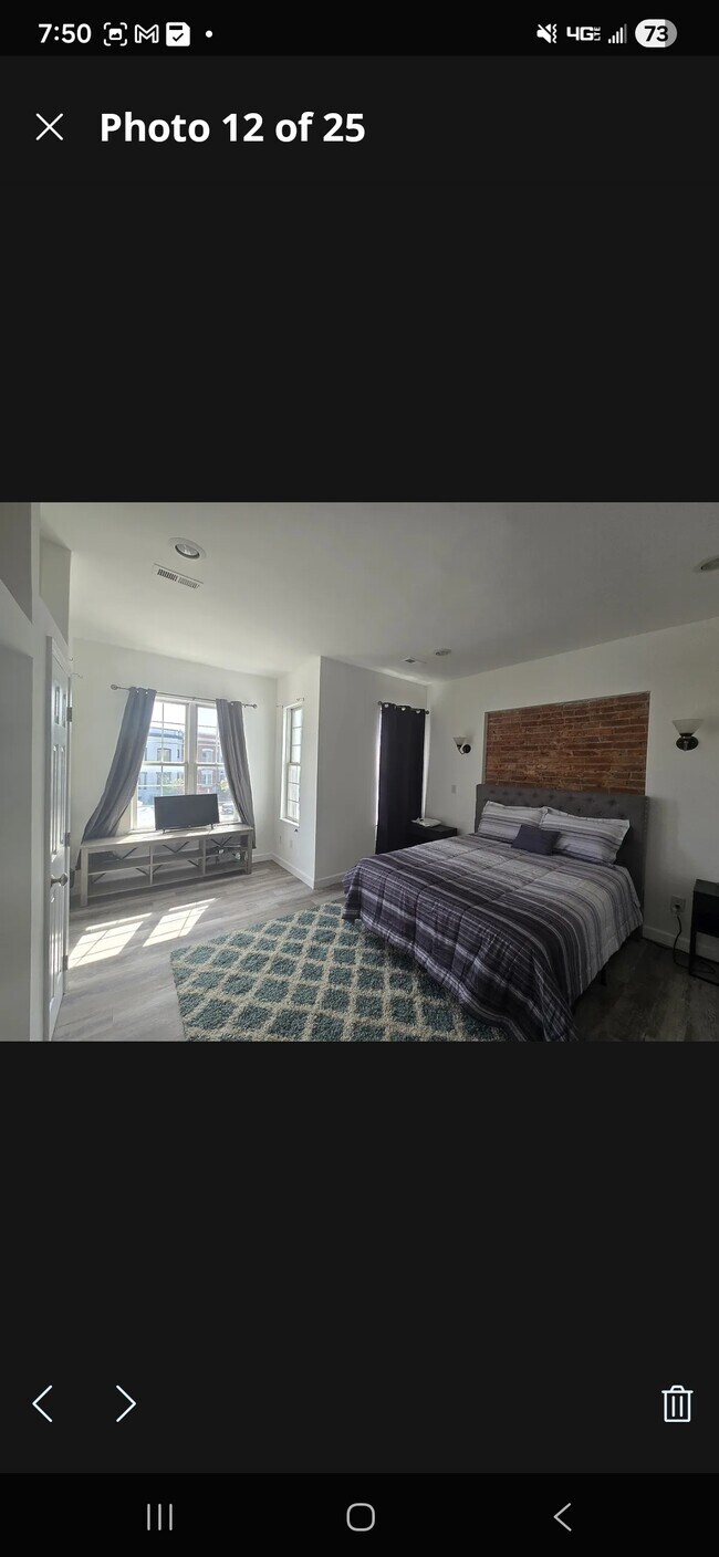 Dormitorio - 27 Florida Ave NW