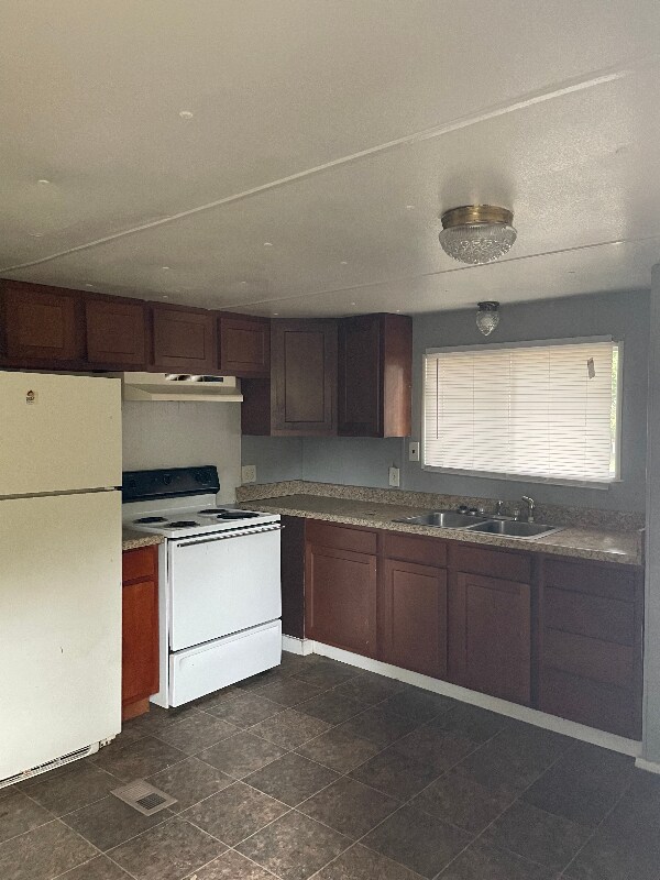 Foto del edificio - 6740 Carolina Beach Rd