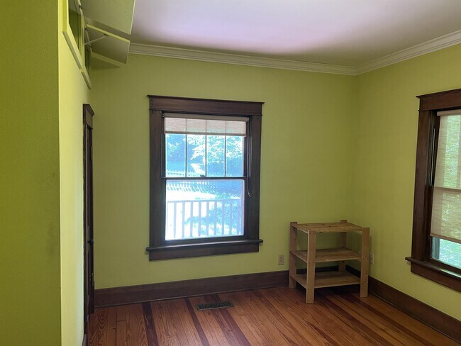 Foto del edificio - 277 S Hill Ave