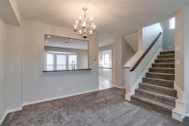 Building Photo - 2588 Chambers Dr