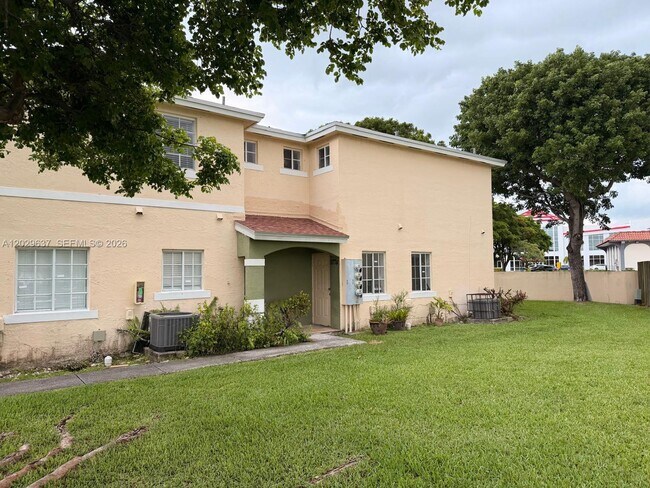 Foto del edificio - 18774 SW 100th Ave