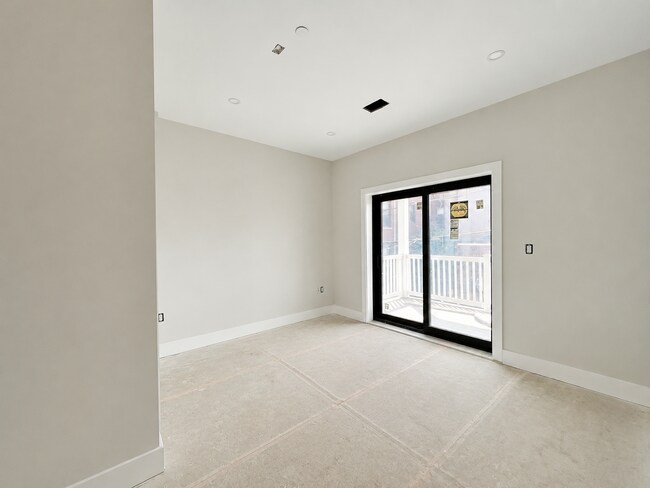 Building Photo - 32 Orkney Rd