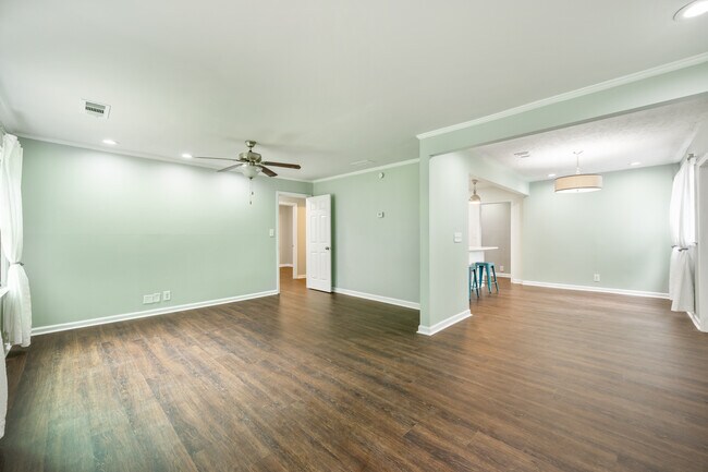 Foto del edificio - 68 Tatum St SW